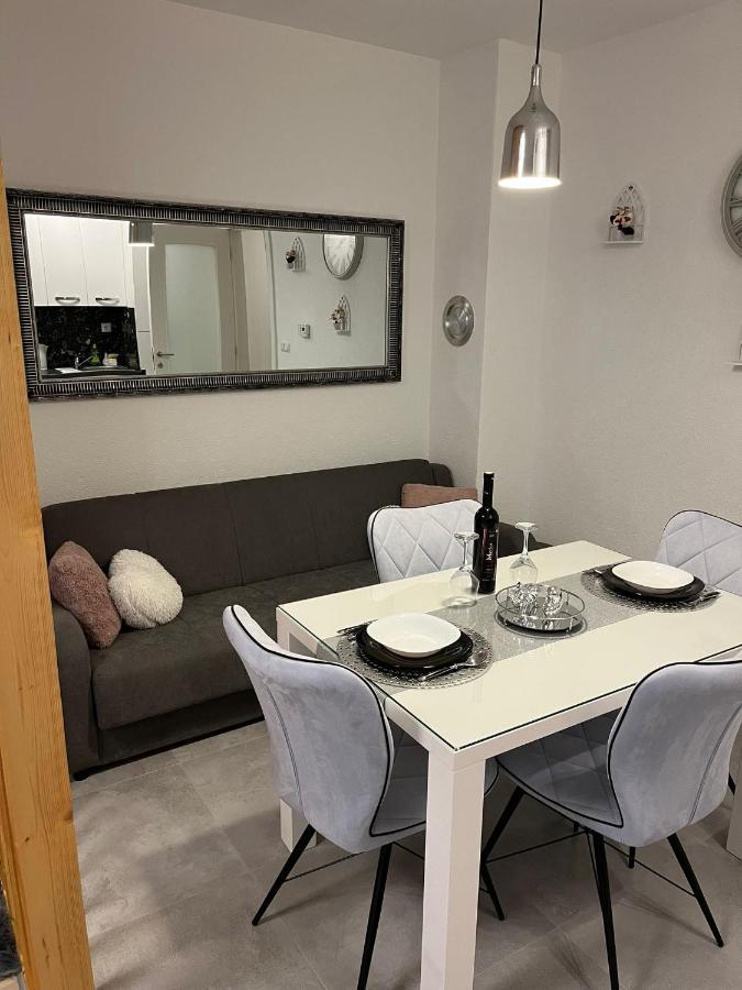 Studio Apartman Implex Apartment Dakovo Exterior photo
